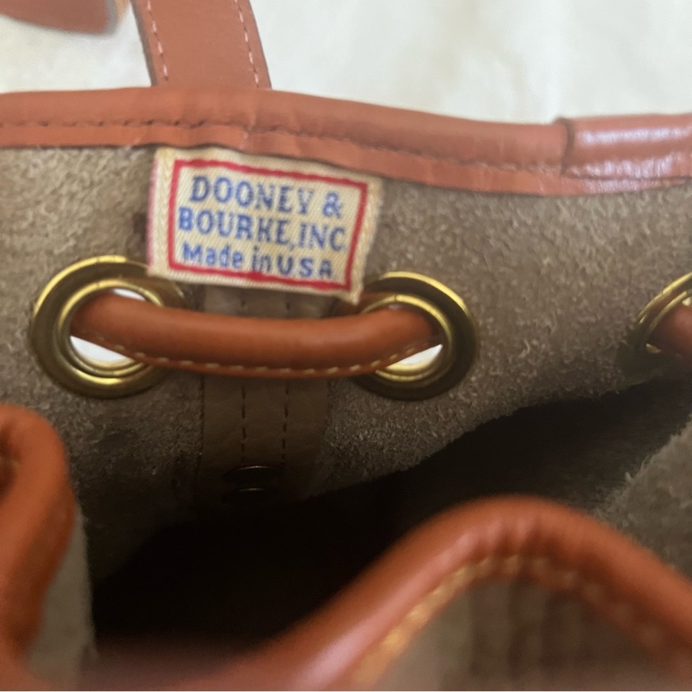 DOONEY & BOURKE Vintage Small Bucket Drawstring Adjustable Strap - Picture 11 of 14